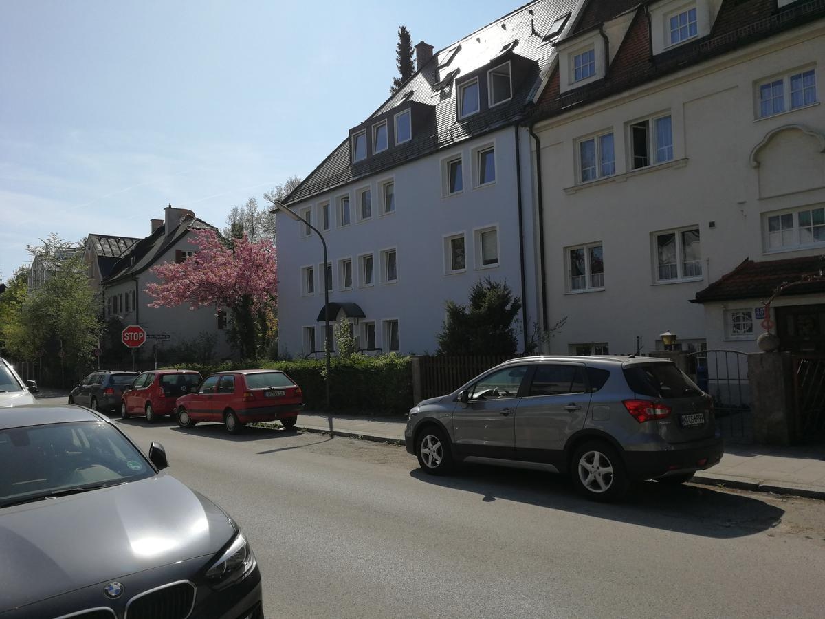 Boardinghouse Munchen-Laim Hotel Exterior photo